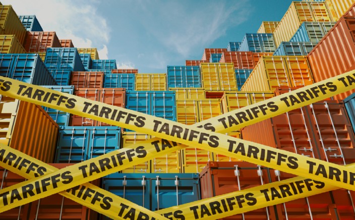 NAVIGATING TARIFF-DRIVEN PRICE VOLATILITY IN CONTRACTS - Litigation Quarterly Advisor - Fall 2025 - Brach Eichler NAVIGATING TARIFF-DRIVEN PRICE VOLATILITY IN CONTRACTS - Litigation Quarterly Advisor - Fall 2025 - Brach Eichler