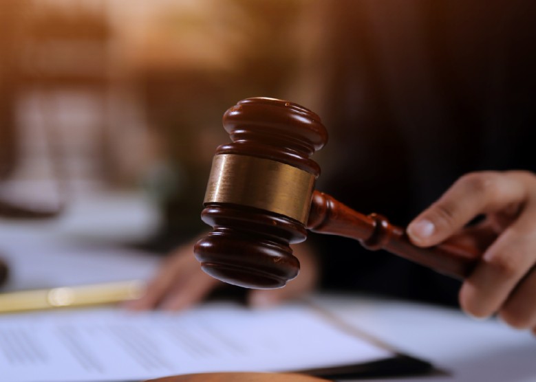 DUE TO RECENT UNITED STATES SUPREME
COURT CASE LAW—THE ABILITY TO OBTAIN
PREVAILING PARTY FEES MAY REQUIRE MORE
THAN JUST A PRELIMINARY INJUNCTION DUE TO RECENT UNITED STATES SUPREME COURT CASE LAW—THE ABILITY TO OBTAIN PREVAILING PARTY FEES MAY REQUIRE MORE THAN JUST A PRELIMINARY INJUNCTION